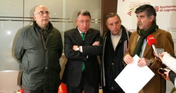 Entrega de juguetes a Chavicar